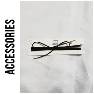 ⭐ Core Choker and Gold Stud Earring Set NWT